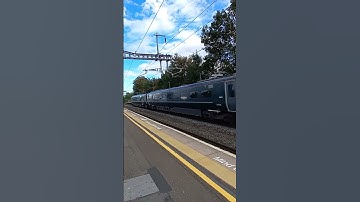 Double Class 800 passes West Drayton #railway #uk #train