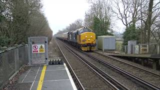 The Kent & Sussex Roundabout - Saturday 16th February 2019
On Saturday 16th February Direct Rail Services DRS 37409 Lord Hinton and 37402 Stephen Middlemore Operate the Pathfinders The Here, There and Everywhere Trains
Both Class 37s in the British Rail blue Large Logo Livery.
Here in this video is The Kent and Sussex Roundabout Excursion that Ran on Saturday 16th February 2019.
First Seen Passing Blackheath, Working 1Z38, Hanwell Bridge Loop - Sheerness on Sea.
Then Seen Passing Leigh Kent Working 1Z39, Sheerness on Sea - South Croydon.
Filmed: Saturday 16th February 2019. The Kent & Sussex Roundabout - Saturday 16th February 2019
