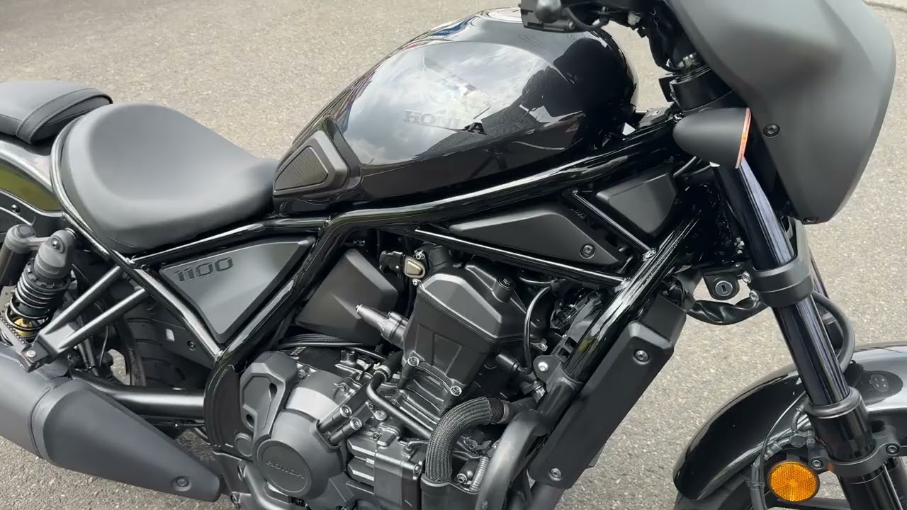 レブル1100/ホンダ 高年式でスクリーンカウル付きのお買い得の車両です 