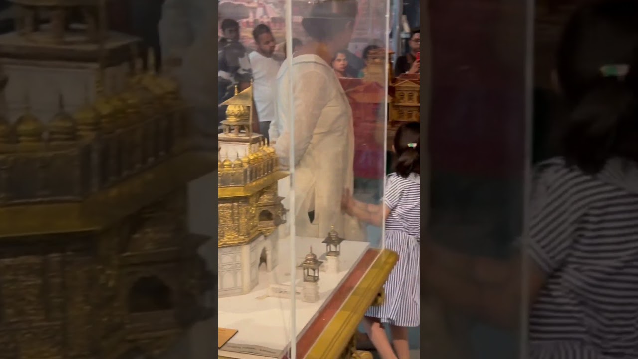 Golden Temple Miniature|Rashtrapathi Bhavan Museum
