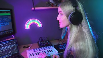 have you heard an ethereal live looping performance before? BOSS RC 202 looping station