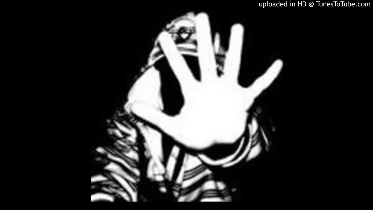 Captain Jenny feat. DirtyMaulwurf, Flowsrap & Kay Kani - Hightime Chicks (Beschreibung lesen)