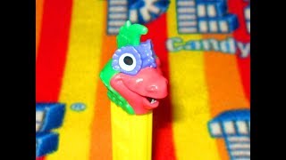 Flysaur A Pez-A-Saur Dinosaur Pez