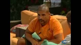 BB11 - Day 17 - House vs. Ronnie / "Whose [bleeping] cat is that?" (4+ Hours of Feeds, Camera 1)