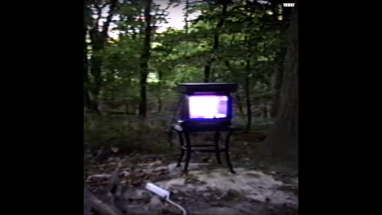 12. Bones - SkeletonMan (Produced by The Messiah)