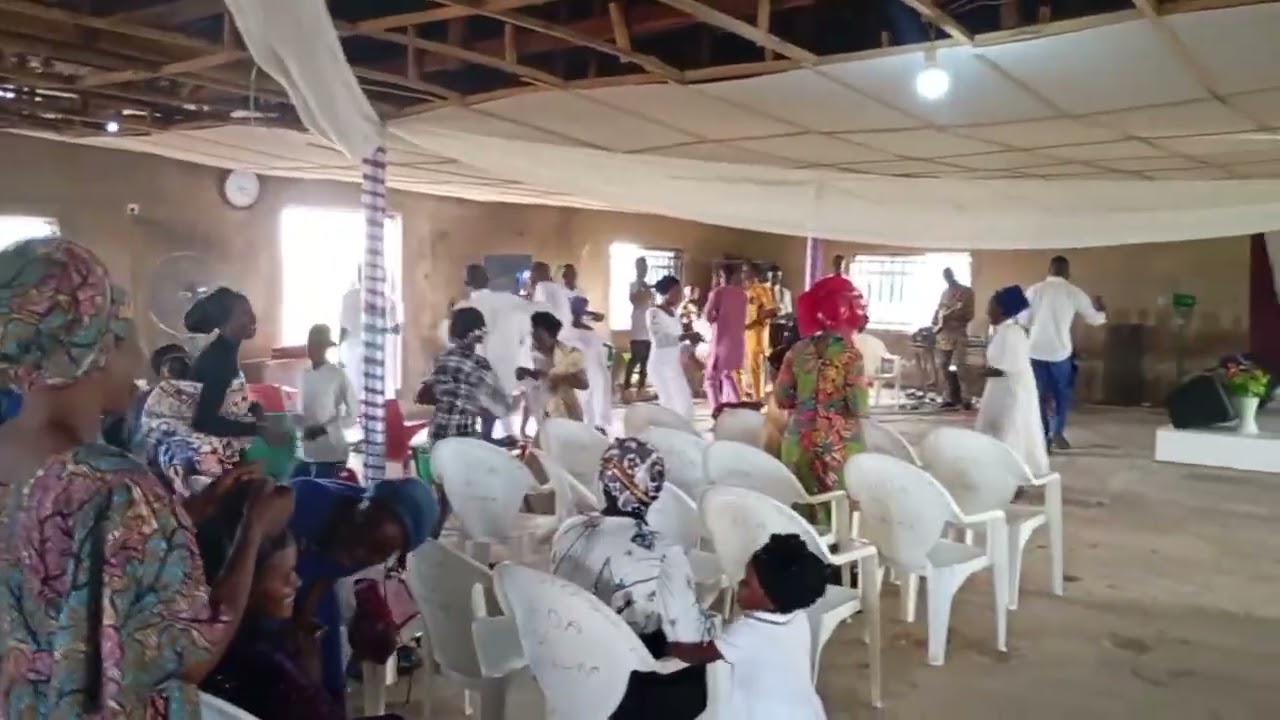 TOPESINGS LIVE@ CAC WOSEM GWAGWALADA DCC HQ.