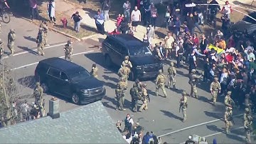 Judge orders federal agents in Chicago area to wear body cameras after violent clashes - WGN News at