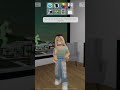 Lola ? #roblox #robloxshorts #humour