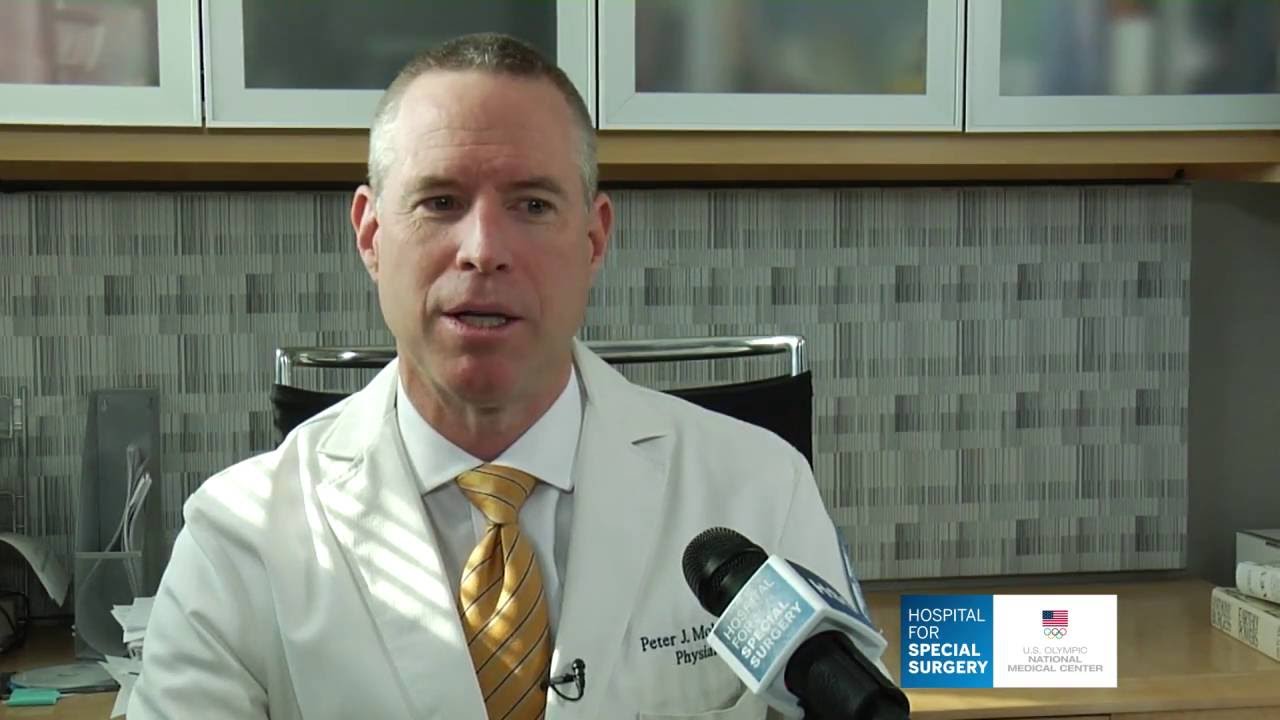 What are common rowing injuries?