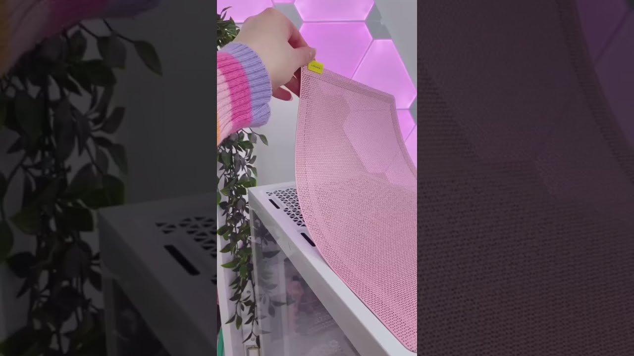 Celeste's Pink Gaming PC Build ♡ - YouTube