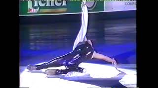 2002 German Stars on Ice (Bad Nauheim) - Debbie Park Performance 1