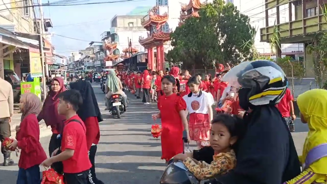 Pawai menyambut CNY 2026