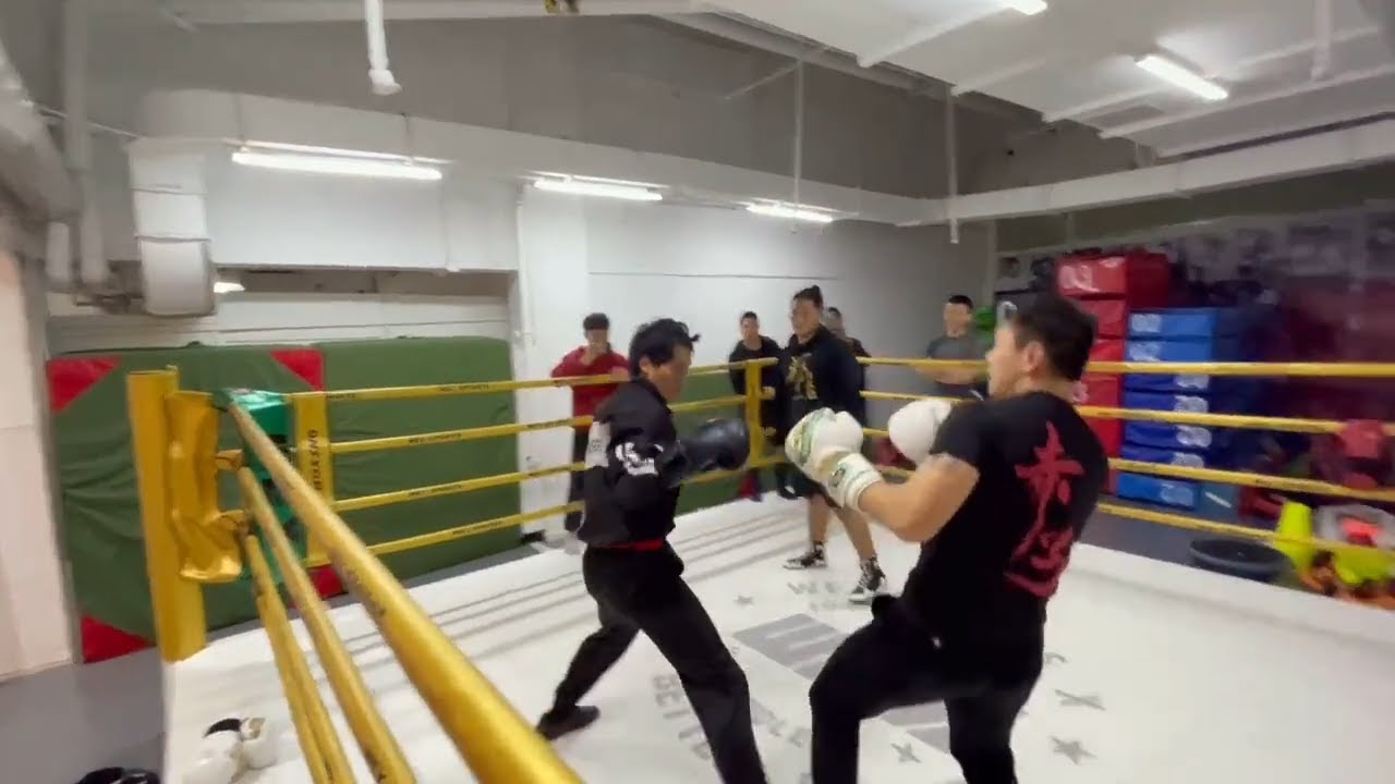 Magazine Karate Bushido N°281 De Juillet 2000 - Bruce Lee, Boxe Thaï, Me Sugiyama, Lakhaï - Bon état