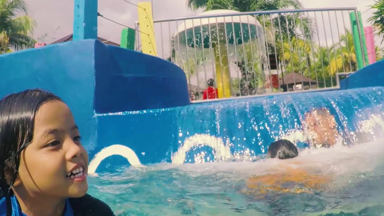 Carnival Waterpark, Sg. Petani, Kedah. - YouTube