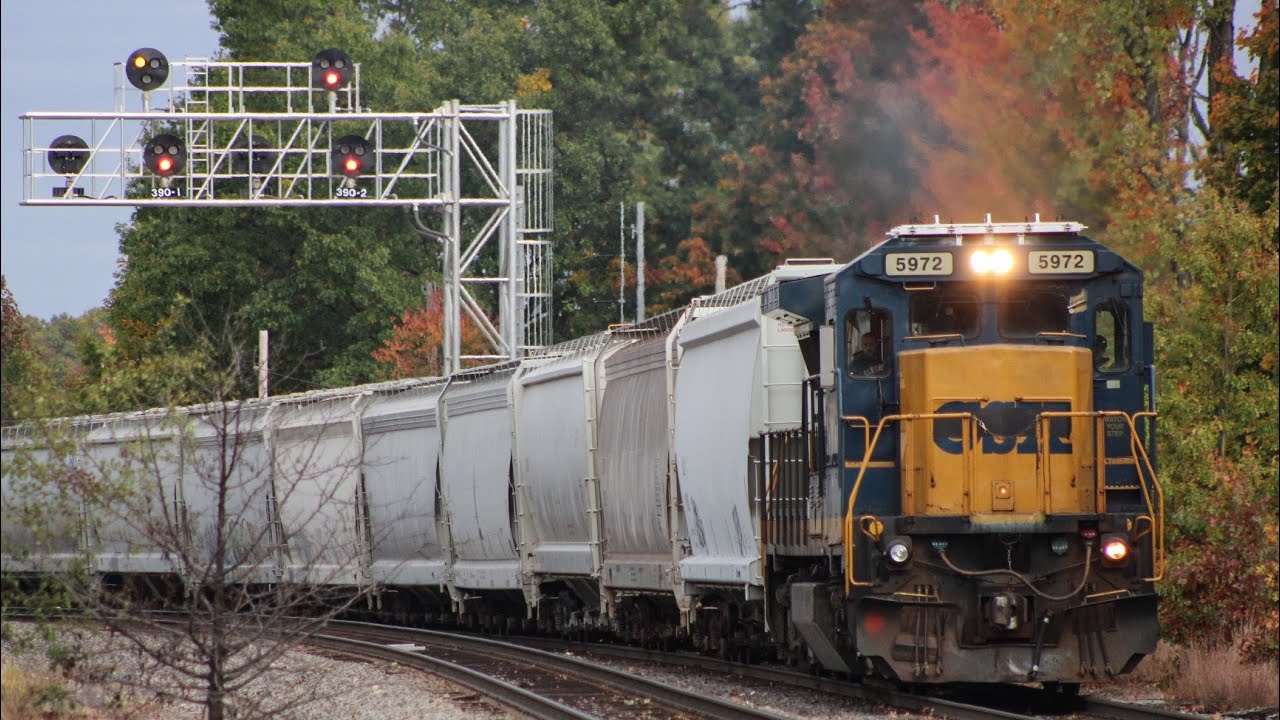 Massachusetts Freight Trains Fall 2020 - YouTube