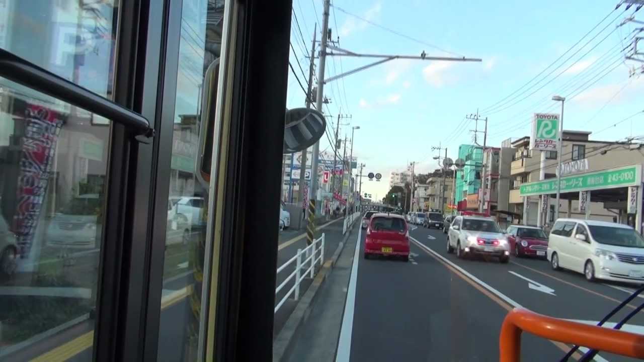 緊急走行 正体不明の緊急車両 血液運搬車 路線バスとすれ違い Youtube