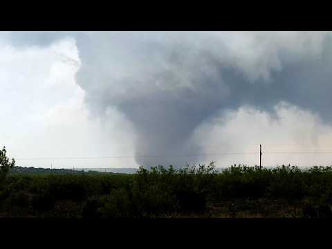 Chasing An Incredible TEXAS Tornado - Sterling City, Texas 4/19/2025