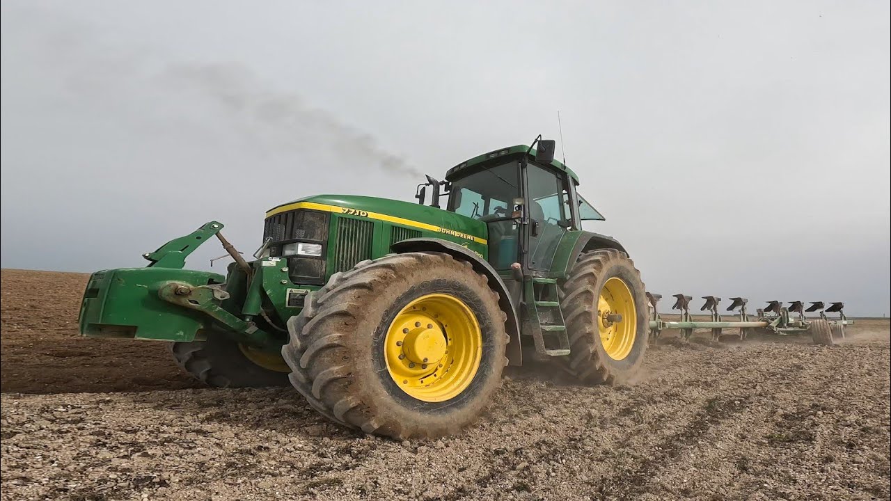 🤩John Deere 7710 au labour!