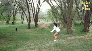Crazy Filipina Chases Ornery Skunk!  Girl vs Skunk  What Will Happen?