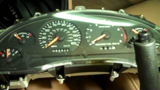 92 to 99 Mustang Odometer gear replace and fix