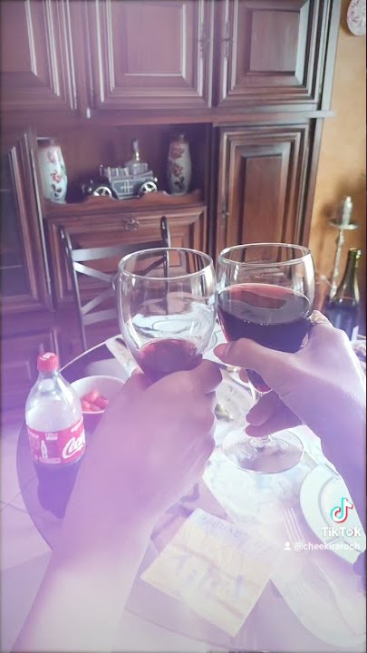 SEXY JeLly JeLo's fav du Vin rouge ☺️