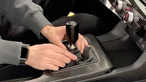 11th Gen Civic Shift Knob Install - Acuity ESCO T6 Shift Knob and Collar Upgrade