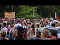 Haos na protestima u Slovačkoj, ispaljen suzavac, povrijeđena policajka