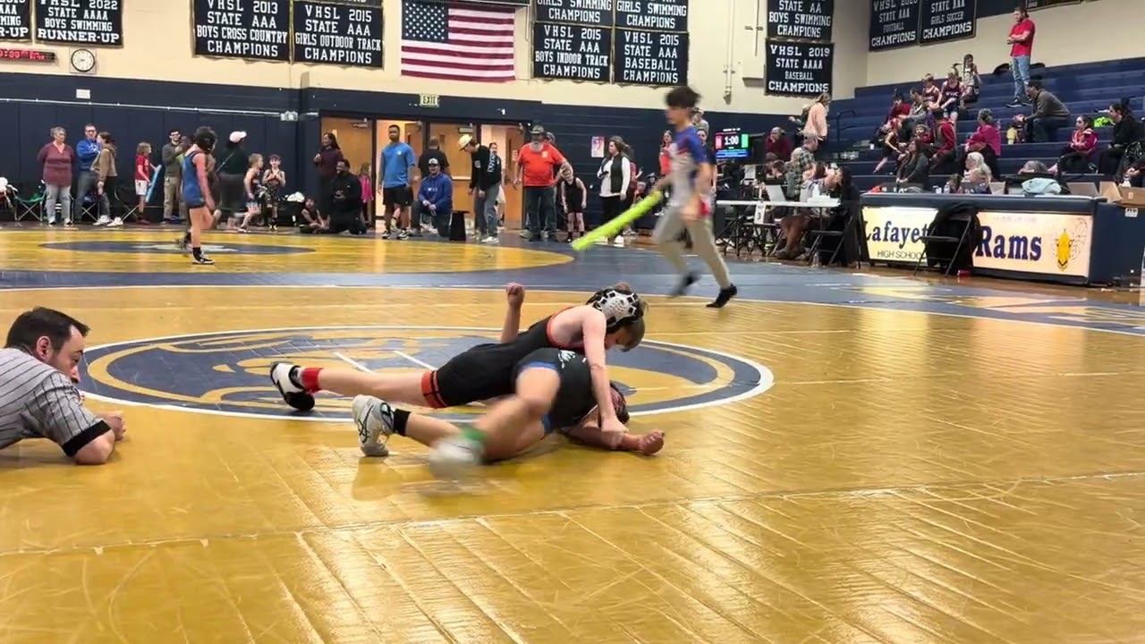 Cooper Battle at the Burg match 2