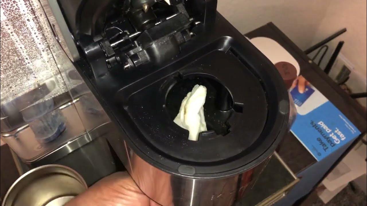 How to clean needles dirt and debris Keurig K SUPREME Plus HOW TO FIX
