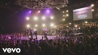 New Life Worship - Strong God (Live) ft. Jon Egan chords