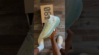 AMAZING BLUE ALIEN ADIDAS YEEZY 380 UNBOXING! 👽 #shorts #yeezy #adidas #sneakers #380 #unboxing