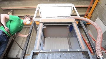 Falling Particle Receiver