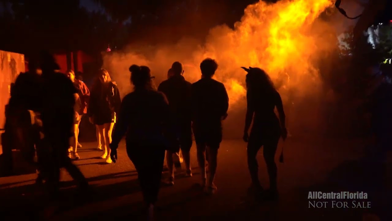 Cargo Carnage | Sea World Orlando Howl-o-Scream 2022