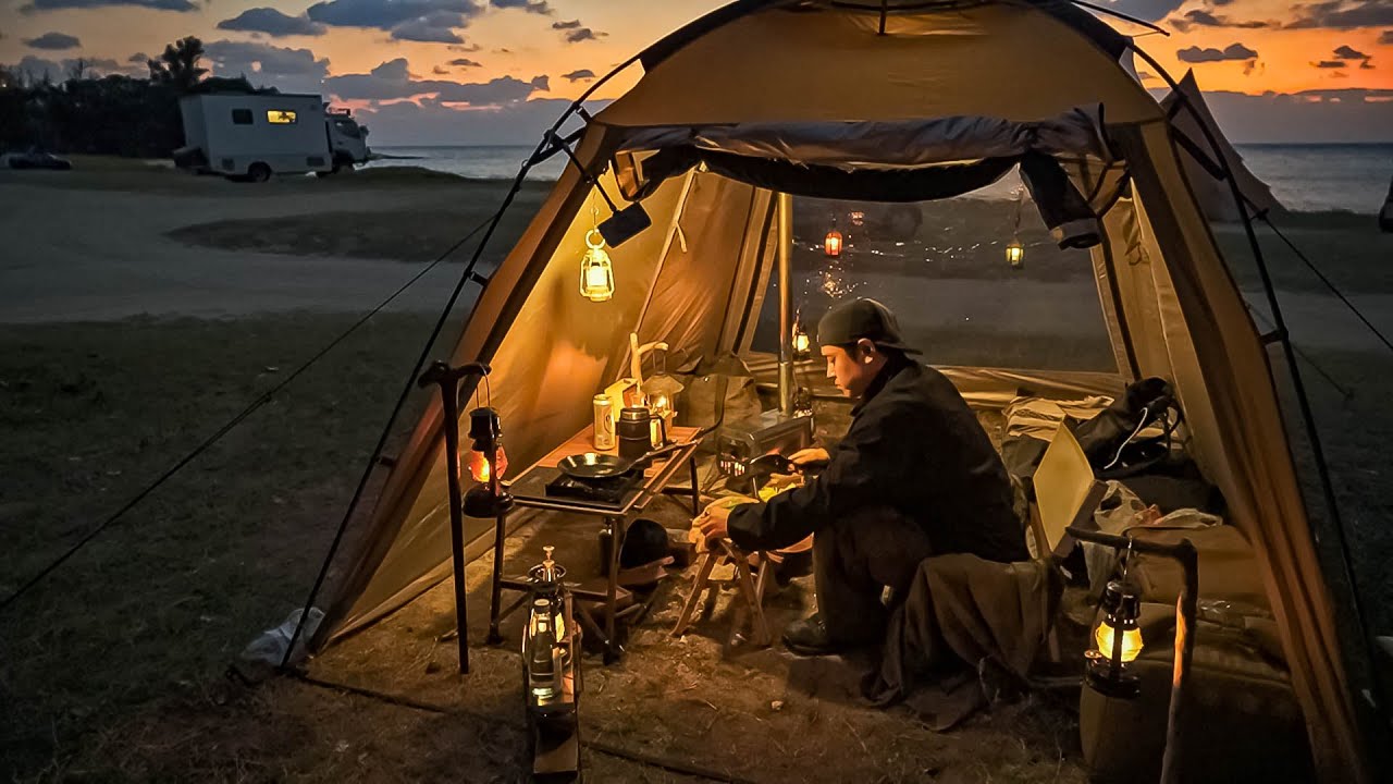On a cold Okinawan night, relax and enjoy a hotpot by the wood