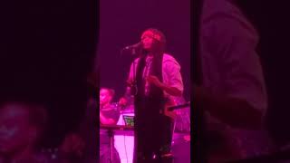Erykah Badu gets sexy with it at the Thanksgiving Weekend R&B Fest 2023