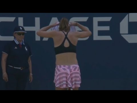 Video: US Open Criticed Pentru Dublu Standard „sexist” După Ce Alizé Cornet A Fost Penalizată Pentru Că I-a Scos Camasa Scurt