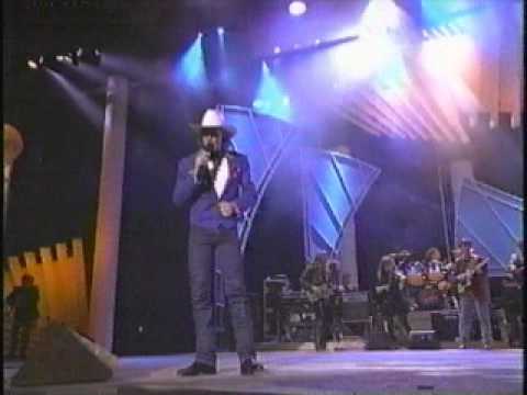 Tracy Lawrence "Renegades, Rebels and Rouges" Live at the 1994 ACM Awards