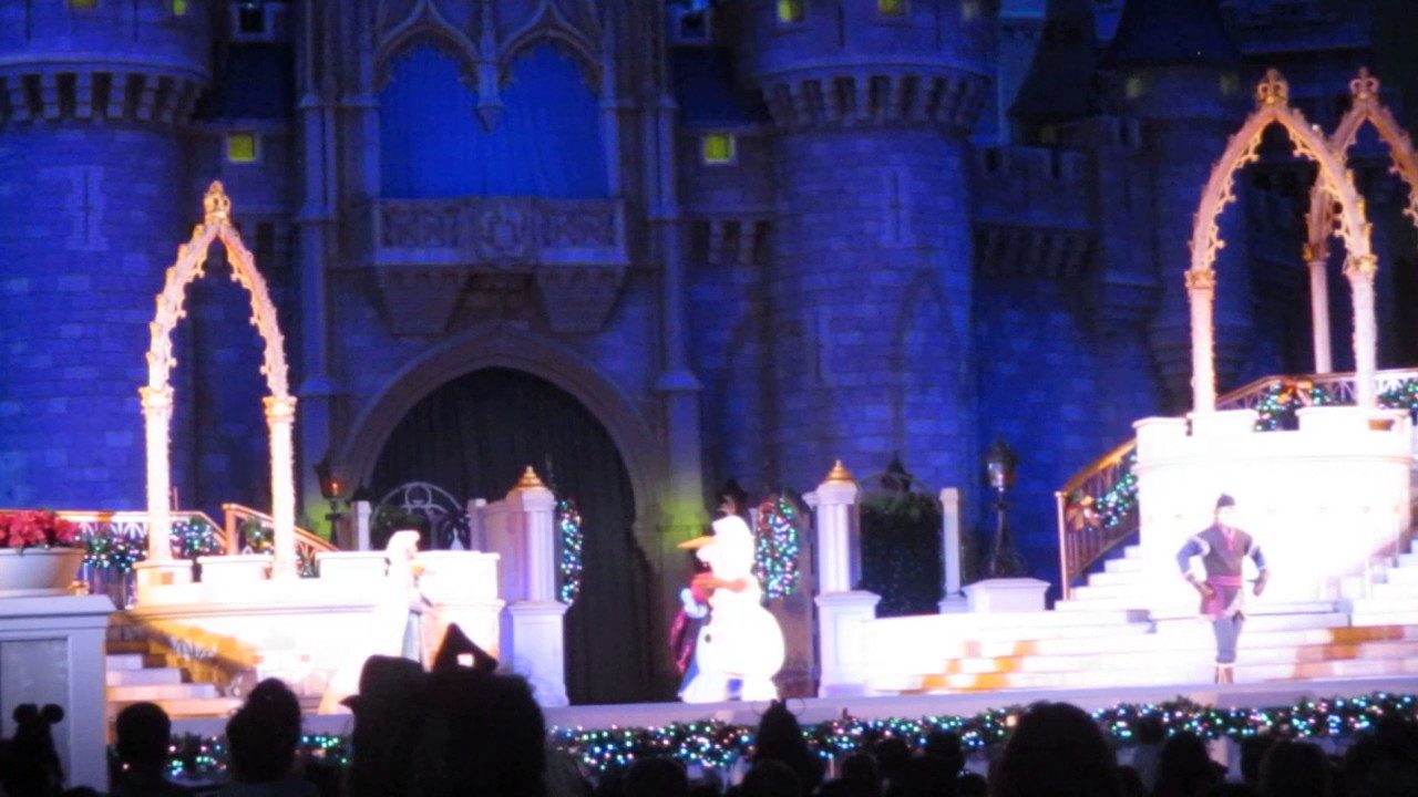 A Frozen Holiday Wish show in Disney's Magic Kingdom 🧚 Pixie Dust Adventures