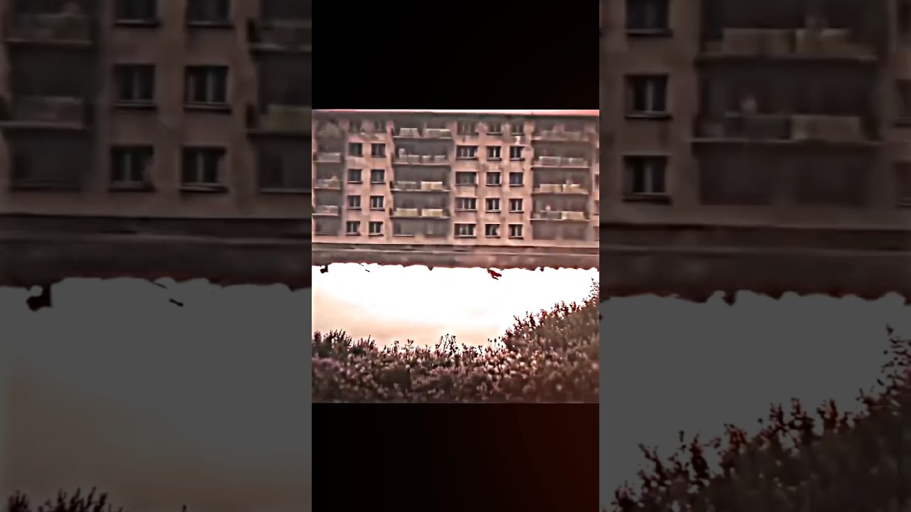 Superman vs The Flash ⚡ | Ultimate Speed Race 🏁 