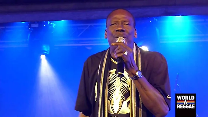 Leroy Sibbles (Heptones) Live at 'Jamaica Jamaica'...