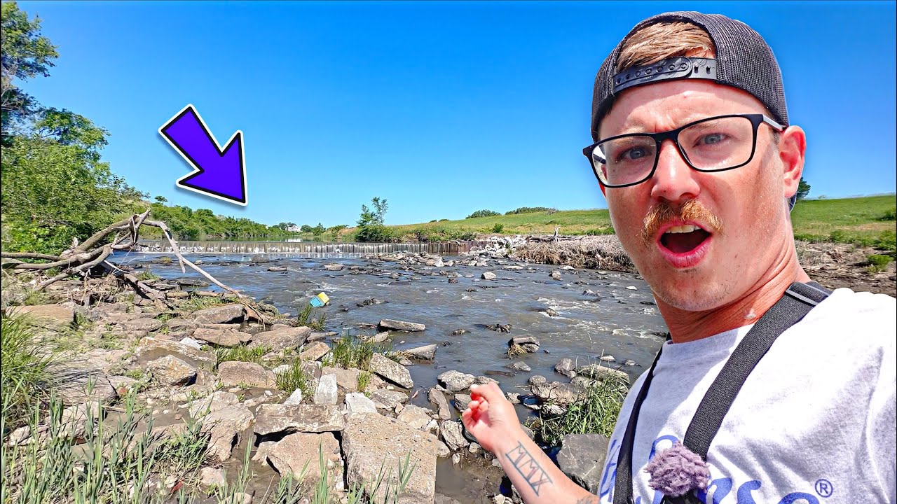 I Have NEVER Caught One At This URBAN SPILLWAY!!! (Bout Dam Time)