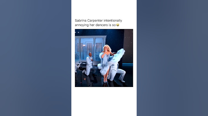 MOST UNSERIOUS POPSTAR EVER 😭 #sabrinacarpenter #funny #meme #live #performance #whatsappstatus