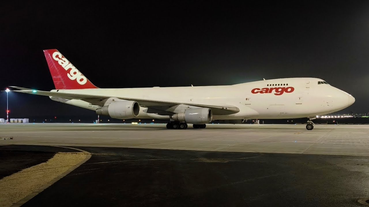 Fly Pro Boeing 747-200 arrival with awesome sound at Budapest-Ferihegy