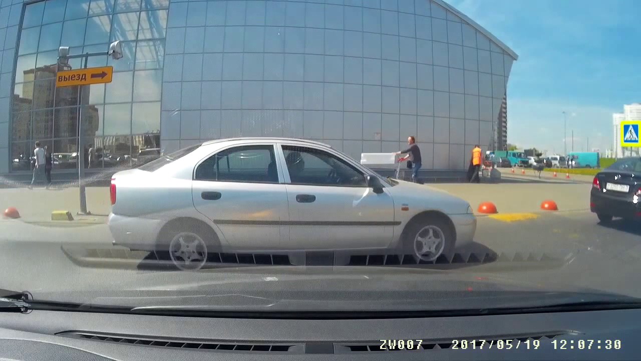 Bmw не заводится