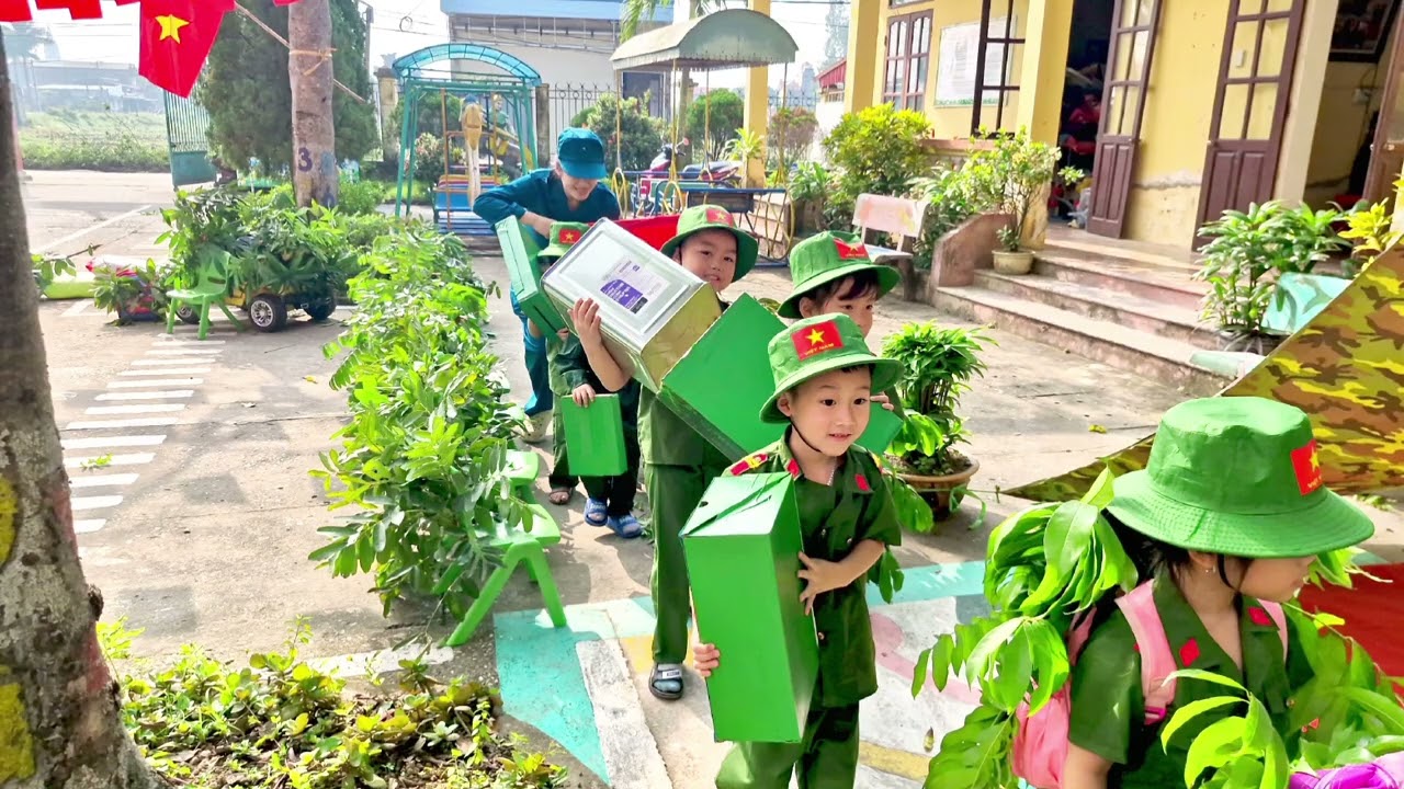 Lớp 5 tuổi B với Hoạt động chào mừng ngày QĐNDVN 22/12/2025