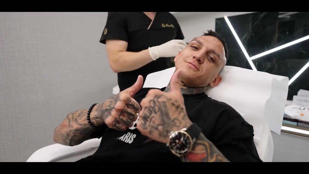 Boráros Gábor ellátogatott a Skin City esztétikai központba B O T O X kezelésre.