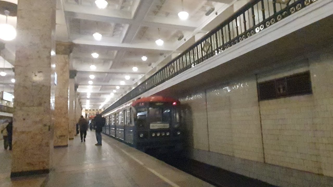 Облявление с 9 по 12 января не ходят поезда на участке Новокосино-Новогиреево. В номерном.