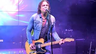 Mike Tramp (Songs of White Lion) - Hungry