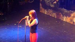 paramore- decode live 9/7/11