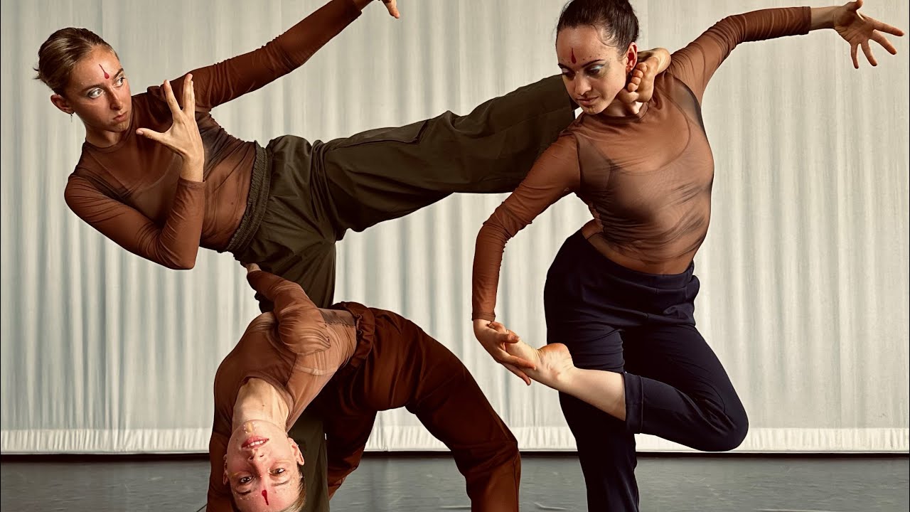 IN AND OUT - Duet - ISH Collective Amsterdam - Ivana, Matilde & Rocío